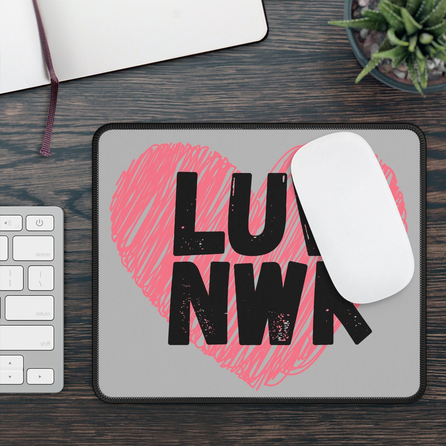 LUV NWK - Mouse Pad