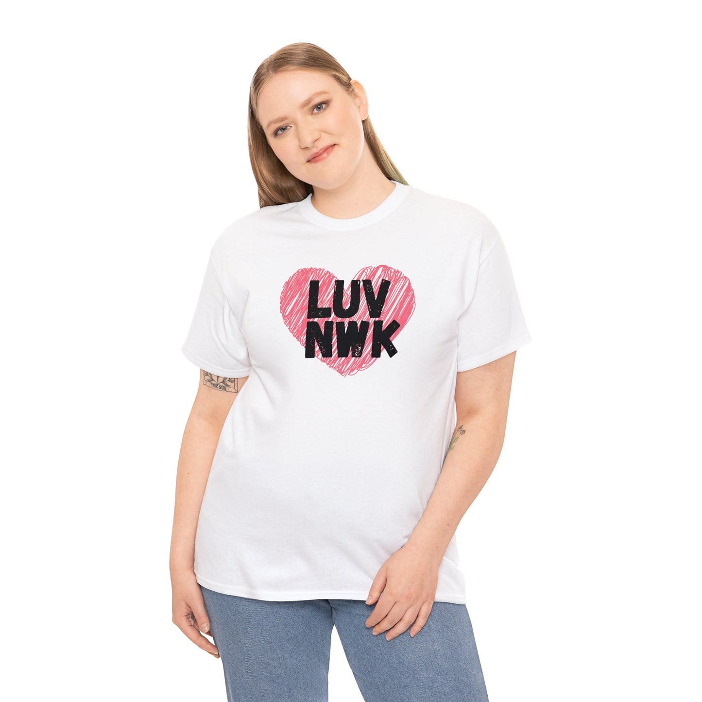 LUV NWK - T Shirt