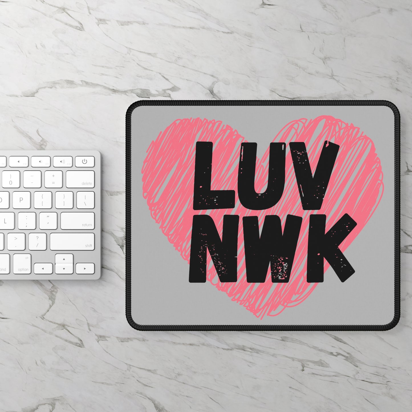 LUV NWK - Mouse Pad