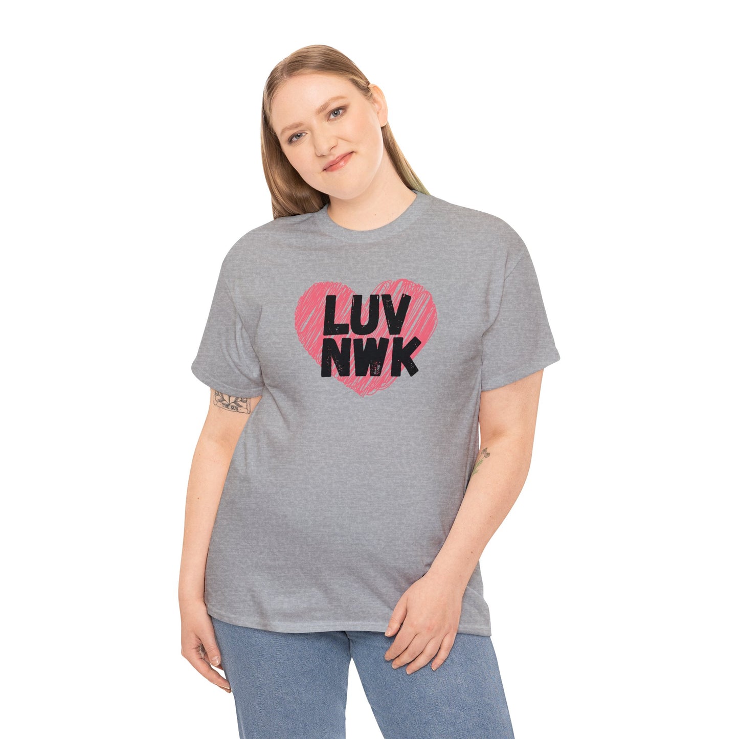 LUV NWK - T Shirt